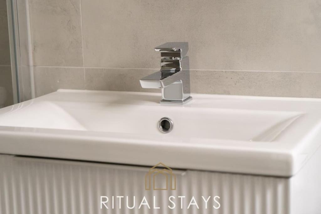 The Bracken'S By Ritual Stays Hemel Hempstead Bagian luar foto