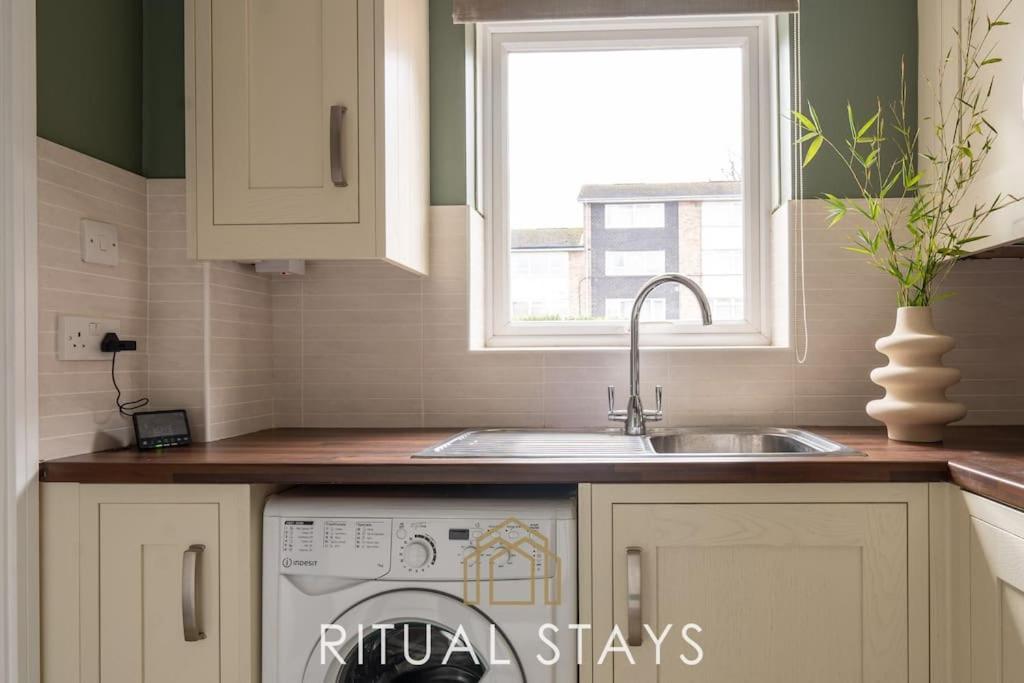 The Bracken'S By Ritual Stays Hemel Hempstead Bagian luar foto